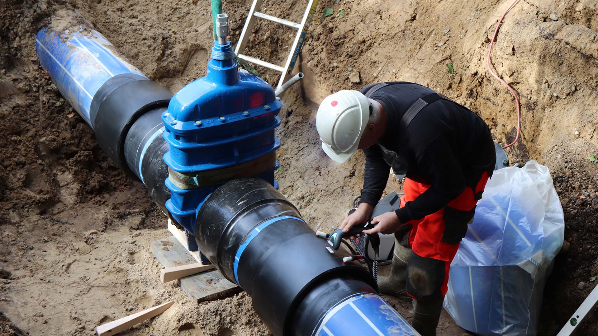 Installatie van AVK schuifafsluiters met PE-einden